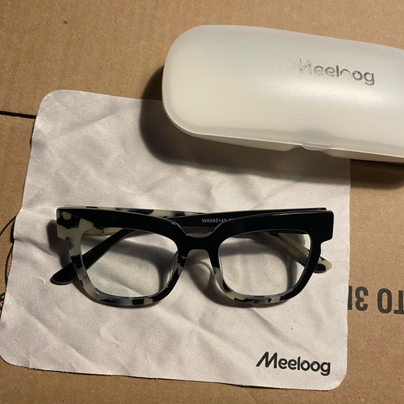 Stylish glasses - Picture 6 of 6